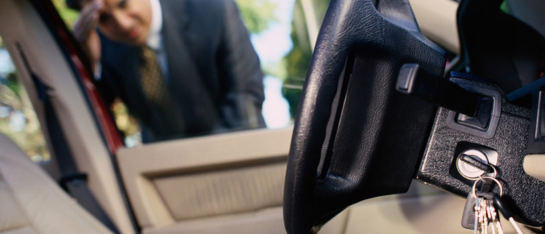 24 hour car locksmith in North West Calgary